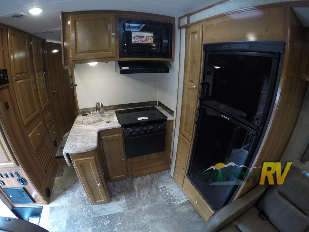 Coachmen Rv Leprechaun Class C Motorhome Review Hitch Rv Blog